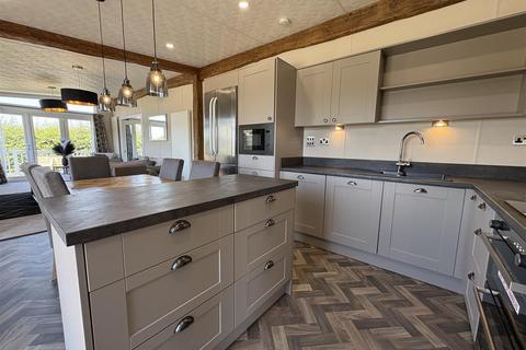 undefined, Oakwood Retreat Country Park, Newton On Derwent, York