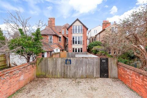 undefined, Woodstock Road, Oxford, Oxfordshire, OX2