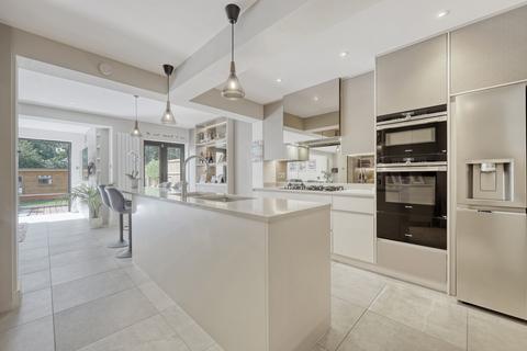 undefined, Grange Crescent, Chigwell, IG7