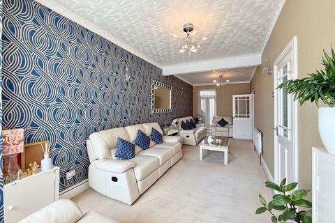 3 bedroom terraced house for sale, Bromyard Road, Tyseley