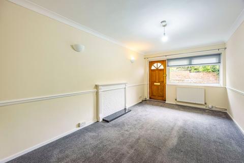 2 bedroom maisonette to rent, Clumber Crescent South, Nottingham, NG7