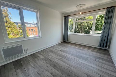 1 bedroom flat to rent, Shirley Road, Southampton SO15