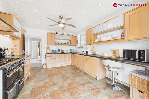 6 Fellowes Drive, Ramsey, Huntingdon, PE26 1BE