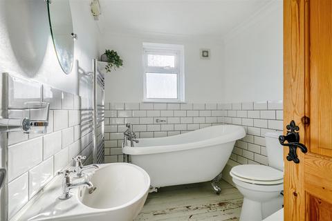 undefined, Phoenix Place, Devizes