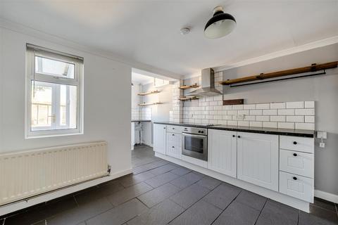 2 bedroom end of terrace house for sale, Phoenix Place, Devizes
