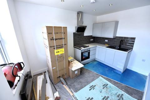 1 bedroom flat to rent, 134 Cardigan Road, Flat 1