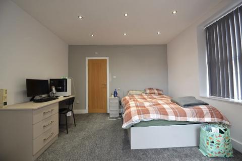 1 bedroom flat to rent, 134 Cardigan Road, Flat 1