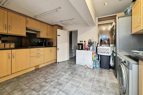 undefined, Humberstone Road, London E13