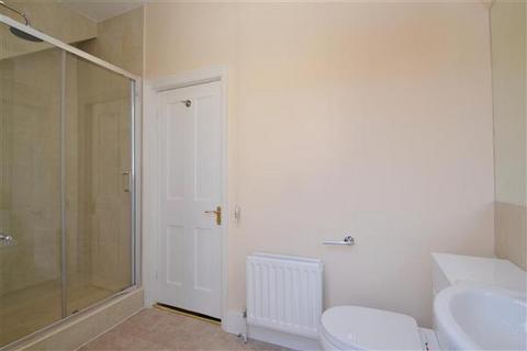 2 bedroom apartment to rent, Replingham Road, Southfields, SW18