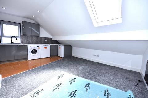 1 bedroom flat to rent, 134 Cardigan Road, Flat 2