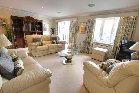 2 bedroom apartment for sale, Channel Way, Ocean Village, Southampton