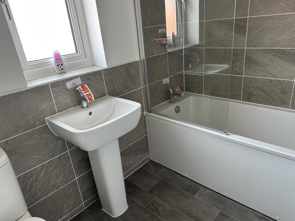 Family bathroom