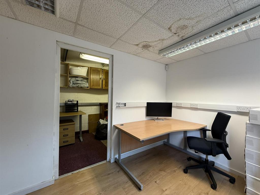 Garage Office