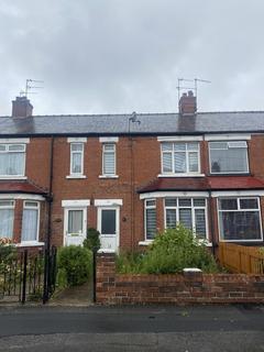 2 bedroom terraced house to rent, Roslyn Road, Hull HU3
