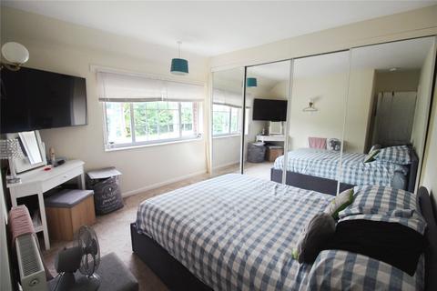 66 Beverston Road, Portsmouth, PO6 4LB