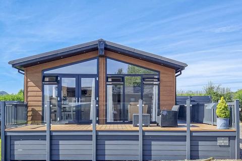 1 bedroom lodge for sale, Newtown SY17
