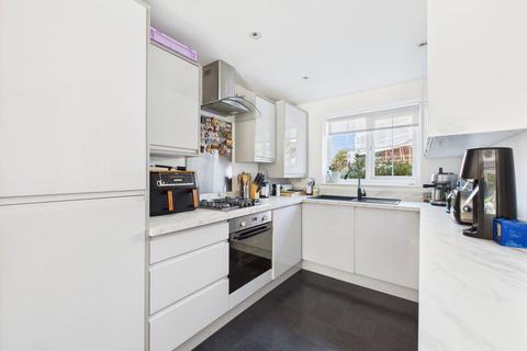 3 bedroom end of terrace house for sale, Roman Lane, Horsham RH13