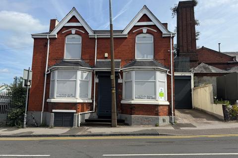 Property for sale - Rolfe Street - 4,600 SqFt Commercial Property , Smethwick, B66