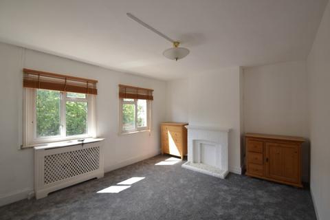 2 bedroom end of terrace house for sale, Dedworth Road, Windsor