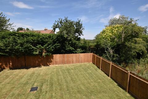 undefined, Gretton Close, Claypole, Newark