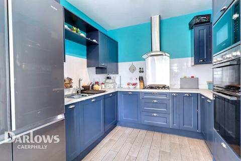 4 bedroom end of terrace house for sale, Mill View, Caerphilly