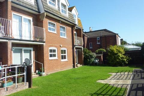 1 bedroom flat to rent, Charlton Road, Southampton SO15