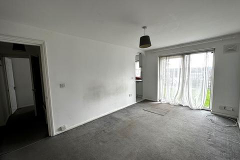 1 bedroom flat to rent, Charlton Road, Southampton SO15