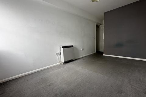 1 bedroom flat to rent, Charlton Road, Southampton SO15