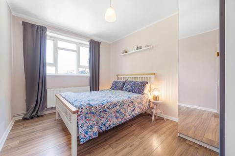 21 Thornton Gardens, London, SW12 0LQ