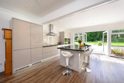 4 bedroom detached house for sale, Invertrossachs Road, Callander, Stirlingshire