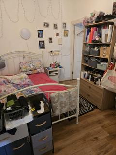 28a Monteagle Avenue, Barking, IG11 8RB
