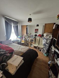 28a Monteagle Avenue, Barking, IG11 8RB