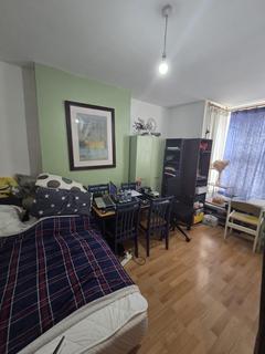 28a Monteagle Avenue, Barking, IG11 8RB