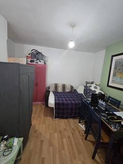 28a Monteagle Avenue, Barking, IG11 8RB