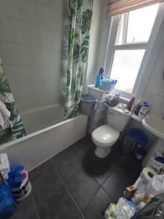28a Monteagle Avenue, Barking, IG11 8RB