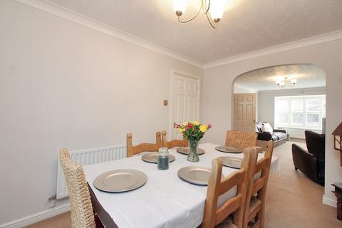 128 Ivel Road, Shefford, SG17 5UE