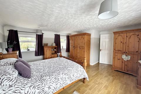 75 Langdown Road, Hythe, Southampton, SO45 6ER