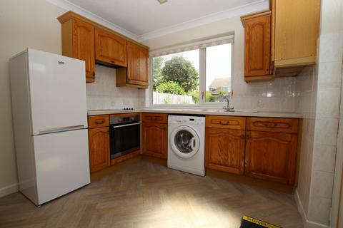 2 bedroom bungalow for sale, Barrington Close , Little Clacton