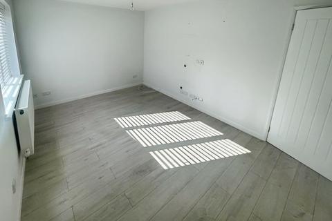 2 bedroom semi-detached house to rent, Fletton Fields, Peterborough, PE2