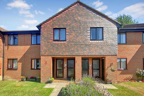 2 bedroom flat for sale, Loudon Way, Ashford TN23