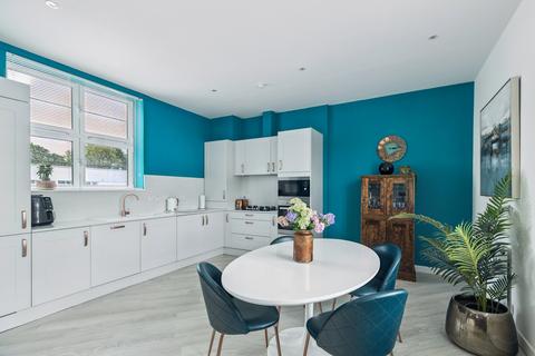 7 Cairnhill View, Bearsden, Glasgow, G61 1RR