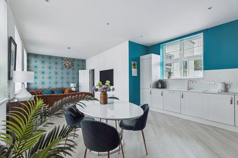 7 Cairnhill View, Bearsden, Glasgow, G61 1RR