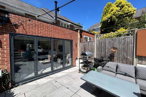 undefined, St Thomas's Mews, Guildford GU1