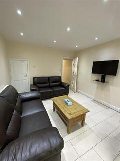 6 bedroom house to rent, Hubert Road, Birmingham B29