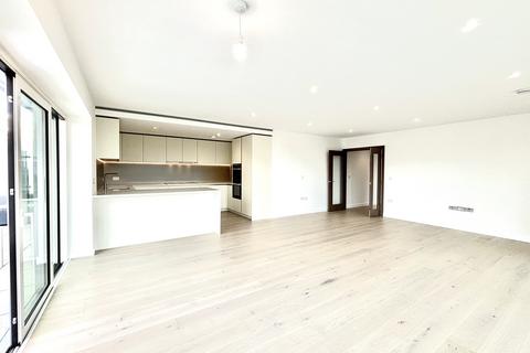 2 bedroom flat to rent, Parrs Way, London W6