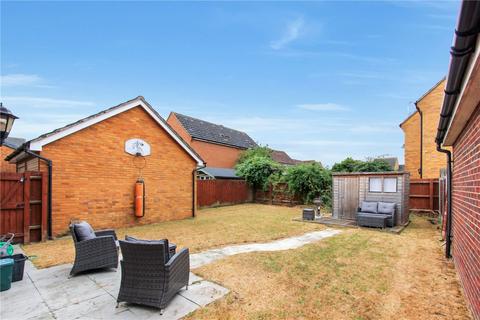 4 bedroom link detached house for sale, Murray Way, Wickford, Essex, SS12