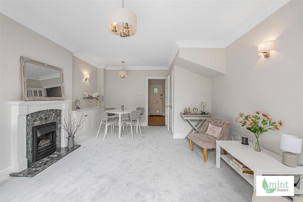 Mint homes 45 st martin mews  37 .jpg