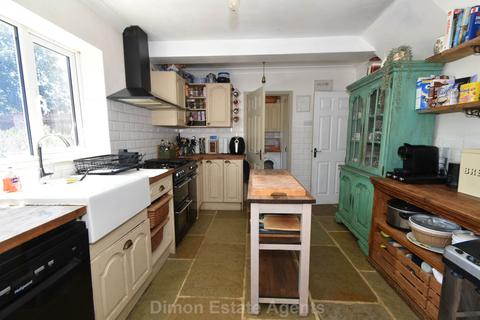 undefined, Green Crescent, Gosport
