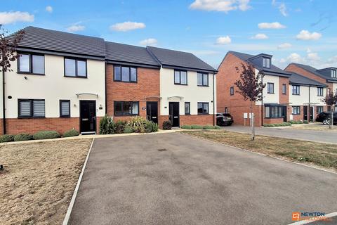 2 bedroom terraced house for sale, Arkwright Way, Gunthorpe, Peterborough, PE4