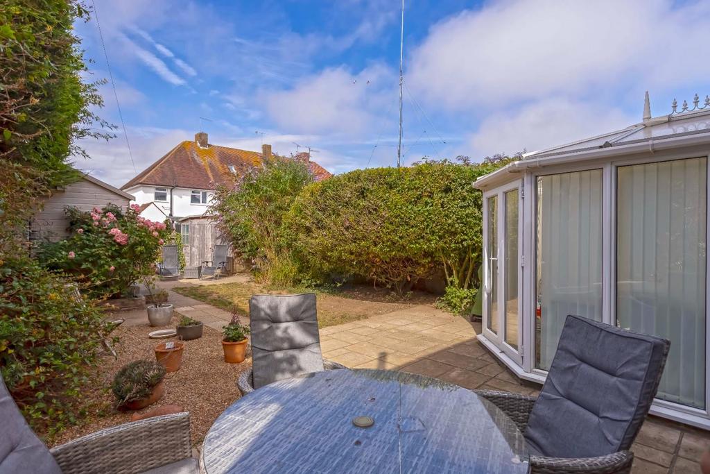 Lancing Close 23.jpg